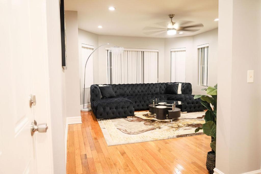 Gorgeous 4Bdr In Chicago,15Mins From Dwtn 아파트 외부 사진